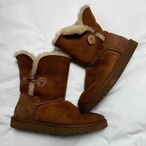 UGG Chestnut Shearling Winter Boots